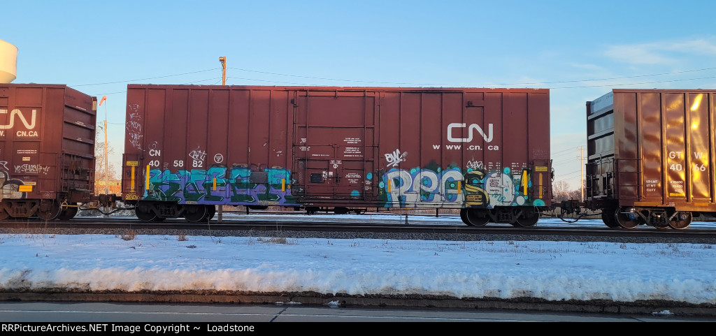 CN 405882